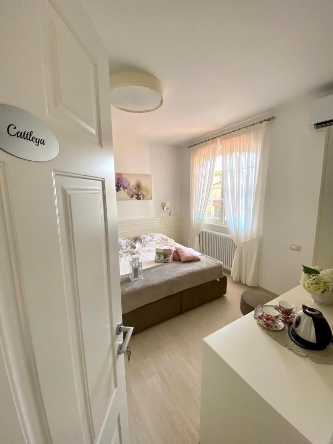 Bellaisa Bed & Breakfast カマイオーレ エクステリア 写真