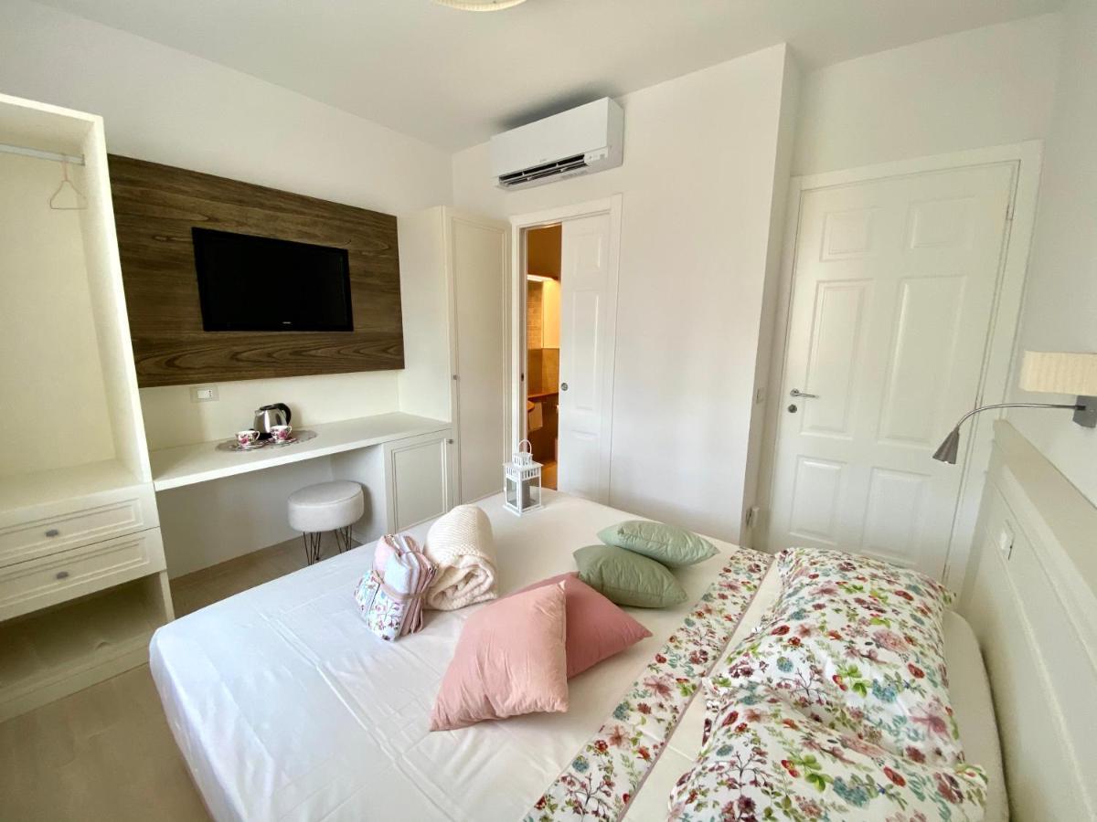 Bellaisa Bed & Breakfast カマイオーレ エクステリア 写真